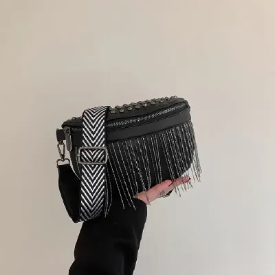 KOREAN STYLE WIDE SHOULDER STRAP BAG